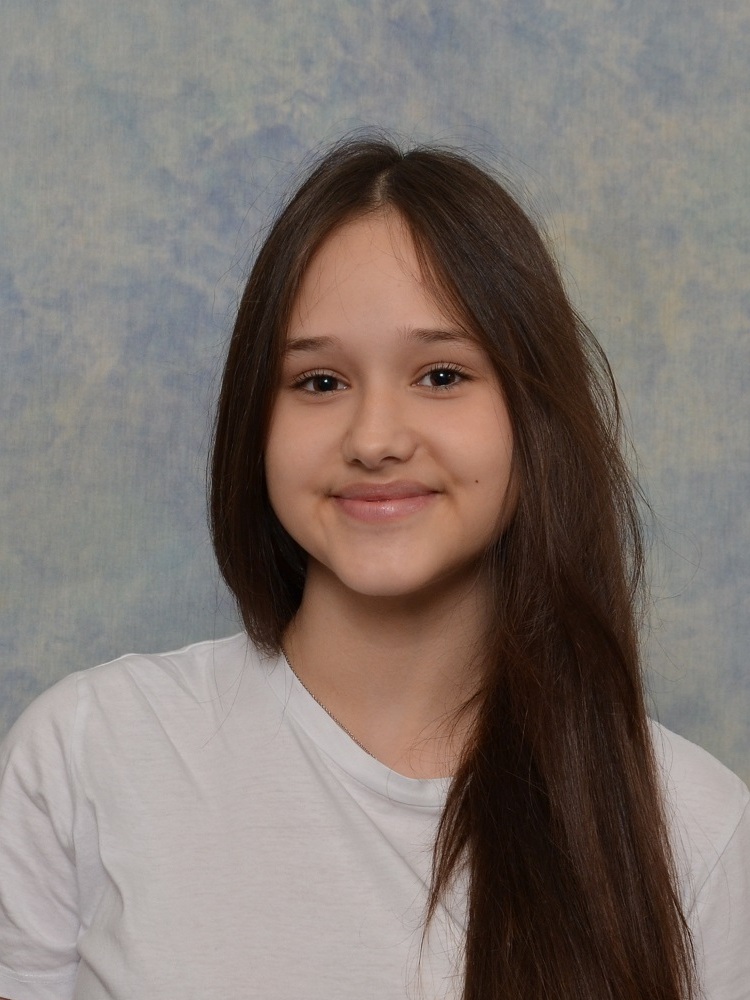 16 Dunja Perišić 16 Dunja Perišić
